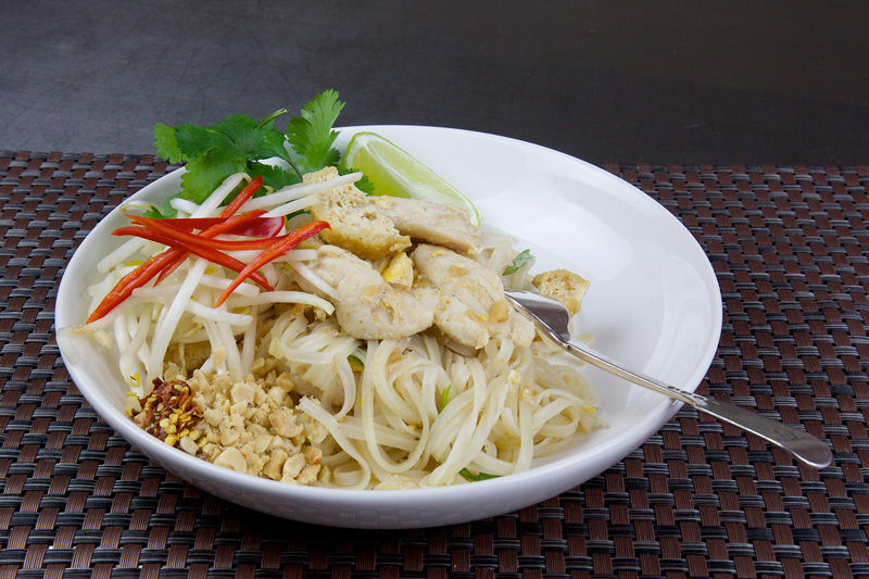 Pad Thai Noodles with Chicken